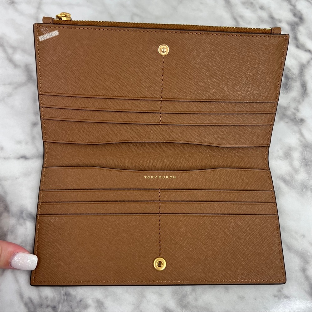 Tory Burch Emerson Large Double Zip Tote & Emerson Slim Wallet In Moose Brown - Picture 15 of 16